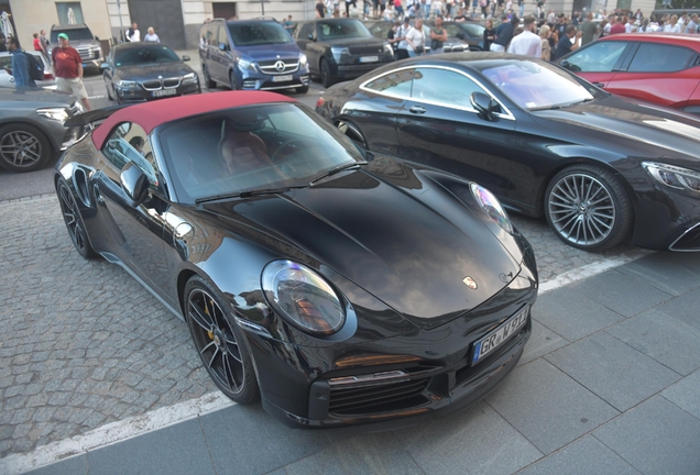 Porsche 992 Turbo S Cabriolet