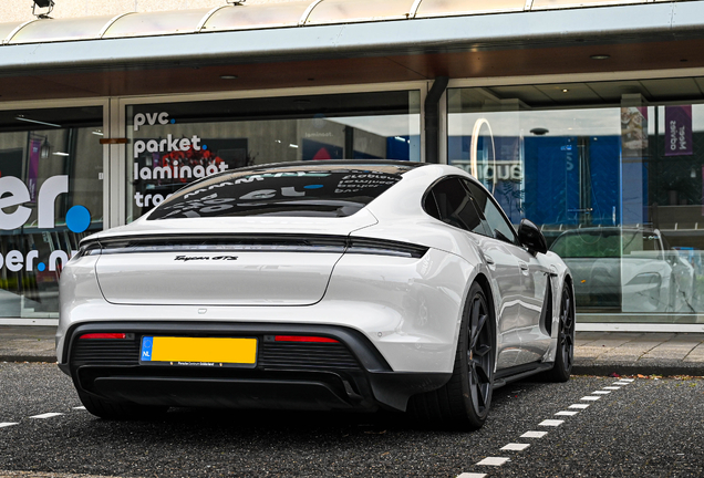 Porsche Taycan GTS