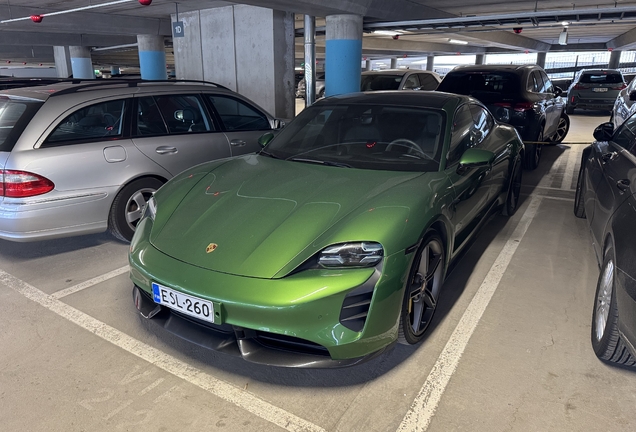 Porsche Taycan Turbo S