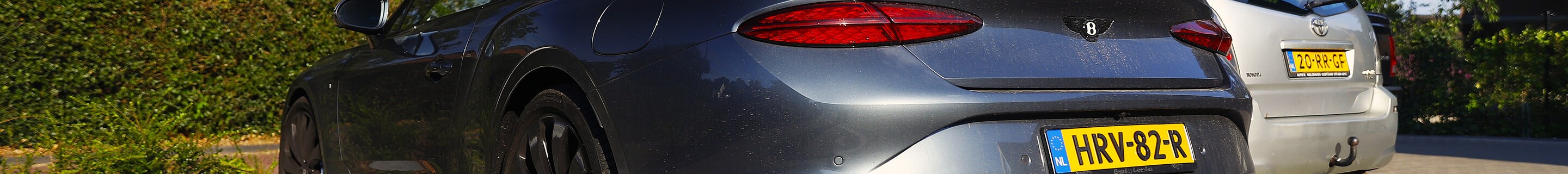 Bentley Continental GTC Black Edition 2025