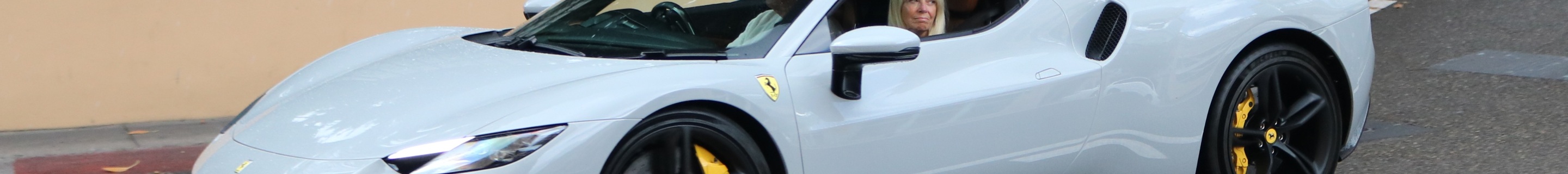 Ferrari 296 GTS