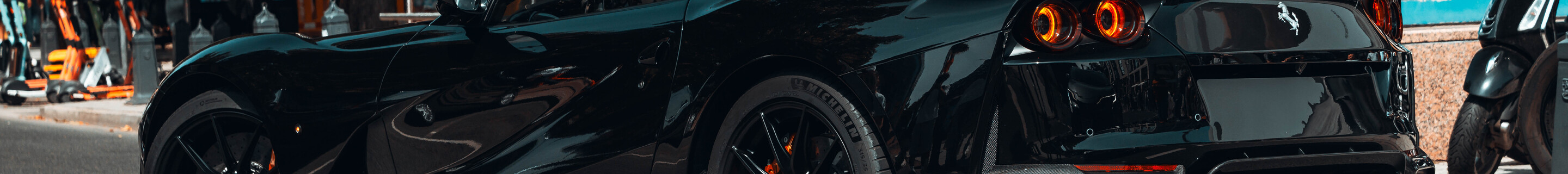 Ferrari 812 GTS