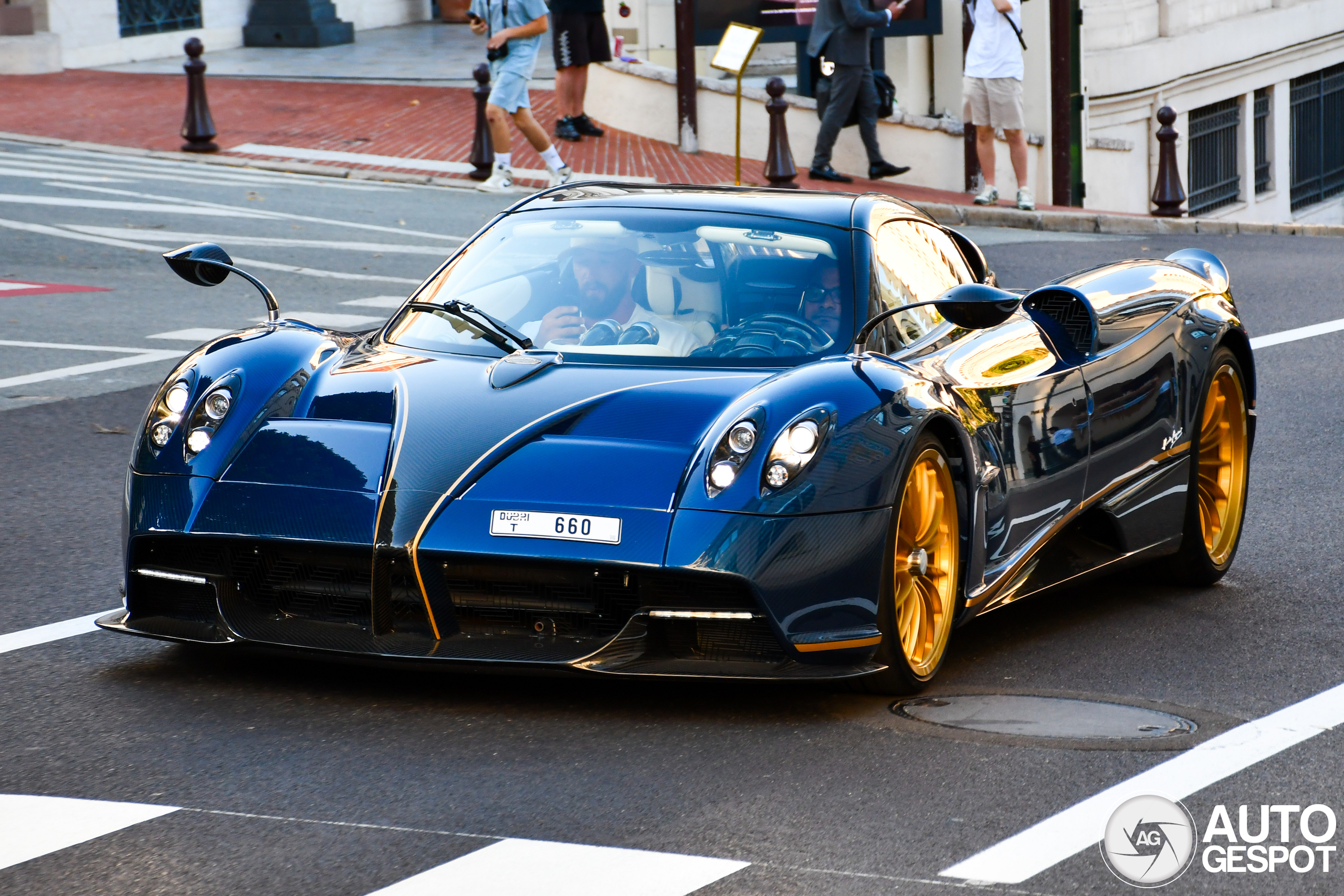 Pagani Huayra Roadster - 21 July 2025 - Autogespot