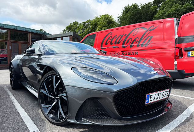 Aston Martin DBS Superleggera