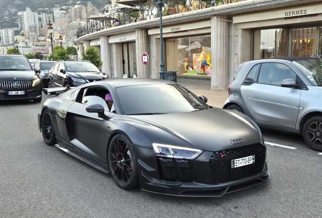 Audi R8 V10 Plus 2015
