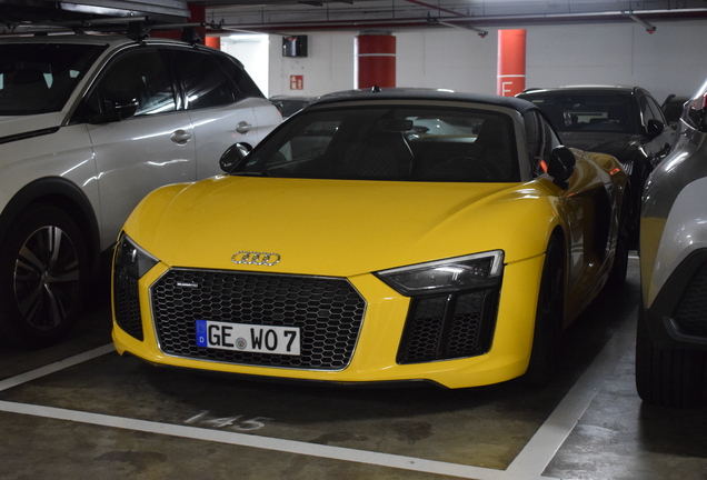 Audi R8 V10 Spyder 2016