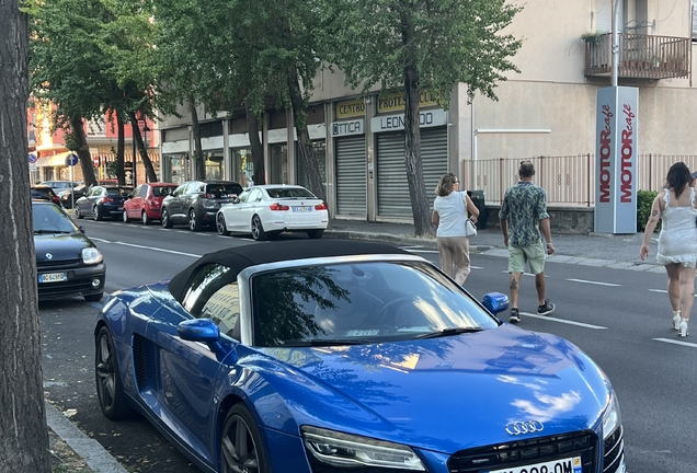 Audi R8 V8 Spyder 2013