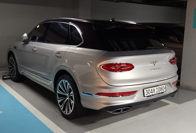 Bentley Bentayga Azure 2024