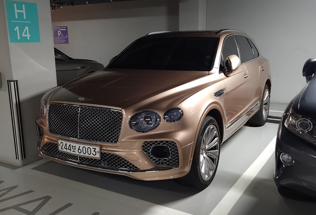 Bentley Bentayga Azure