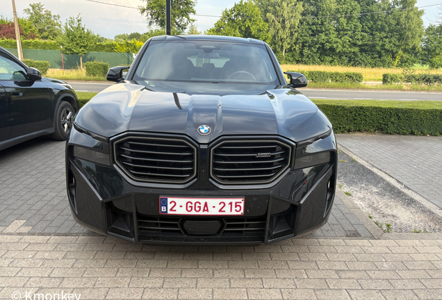 BMW XM G09