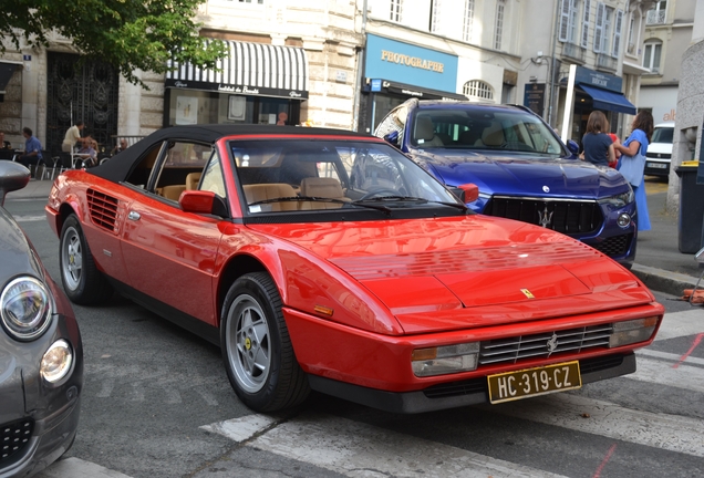Ferrari Mondial 3.2 Cabriolet