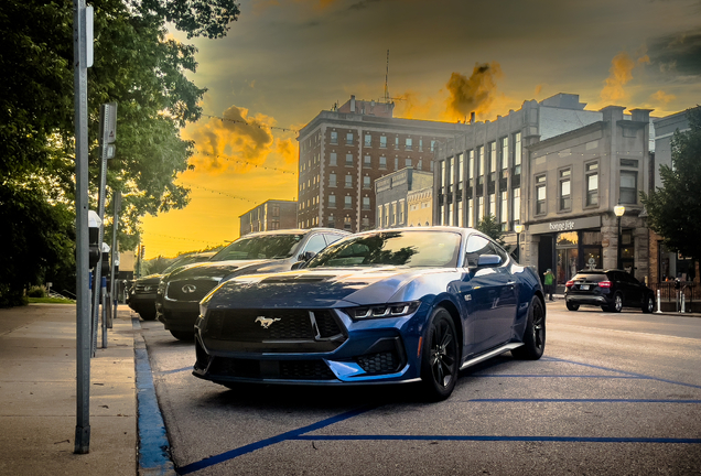 Ford Mustang GT 2024