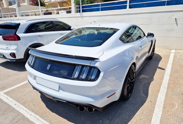 Ford Mustang Shelby GT350 2015