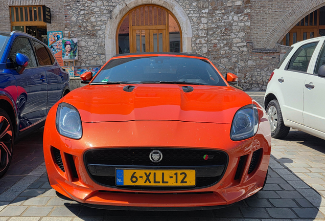 Jaguar F-TYPE S V8 Convertible