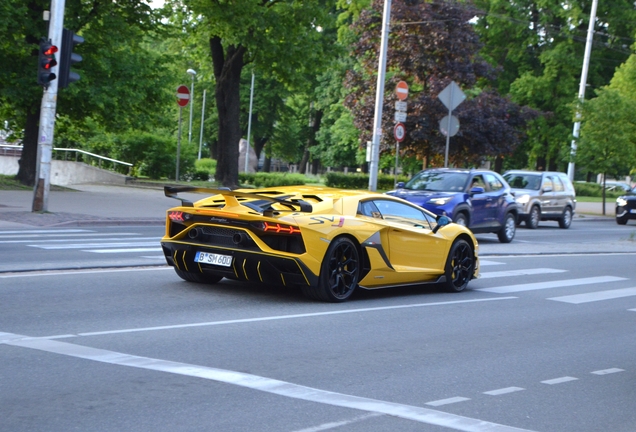 Lamborghini Aventador LP770-4 SVJ