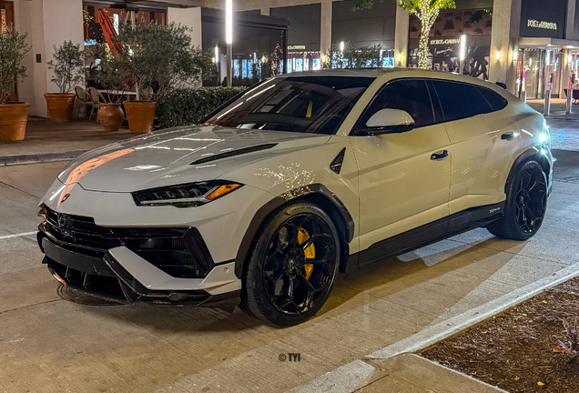 Lamborghini Urus Performante