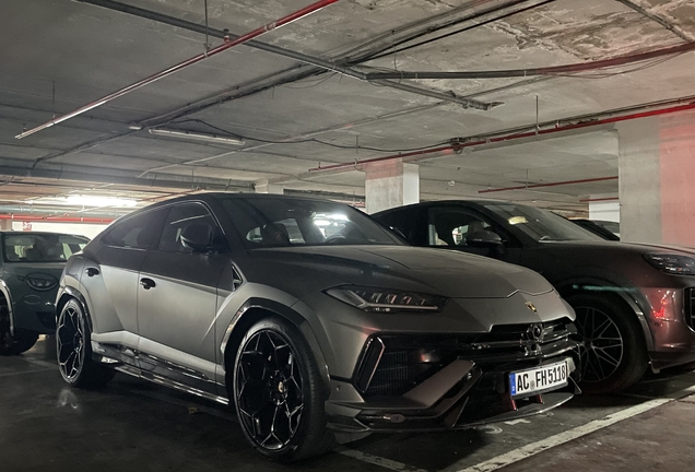 Lamborghini Urus Performante