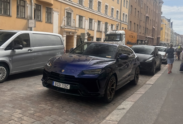 Lamborghini Urus Performante