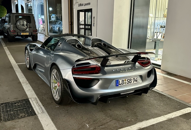 Porsche 918 Spyder Weissach Package