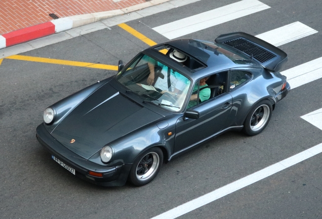 Porsche 930 Turbo