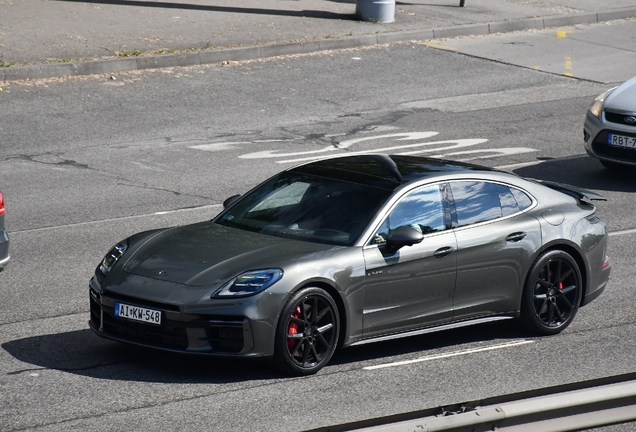 Porsche 972 Panamera Turbo E-Hybrid