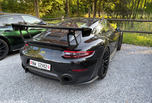 Porsche 991 GT2 RS Weissach Package