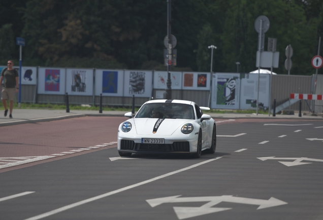 Porsche 992 Carrera 4 GTS MkII