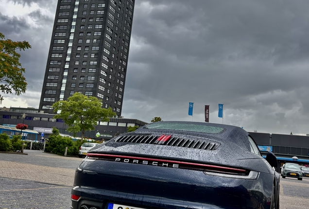 Porsche 992 Carrera 4S Cabriolet MkI