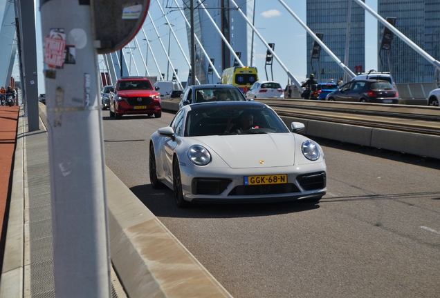 Porsche 992 Carrera GTS