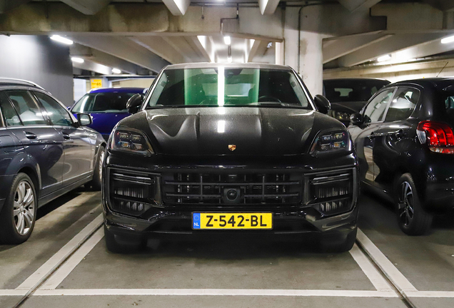 Porsche Cayenne Coupé Turbo E-Hybrid