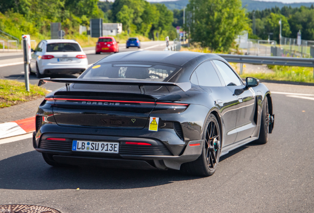 Porsche Taycan Turbo GT Weissach Package