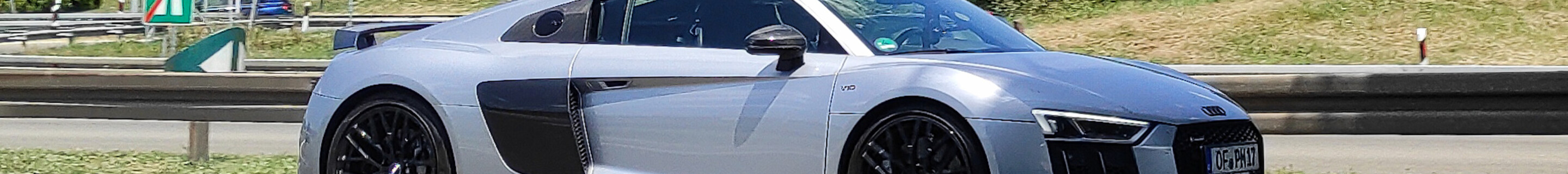 Audi R8 V10 Plus 2015