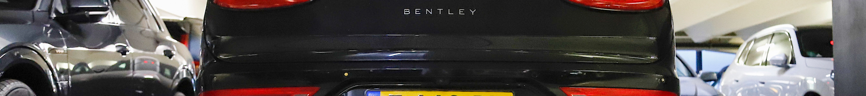 Bentley Bentayga Hybrid 2021