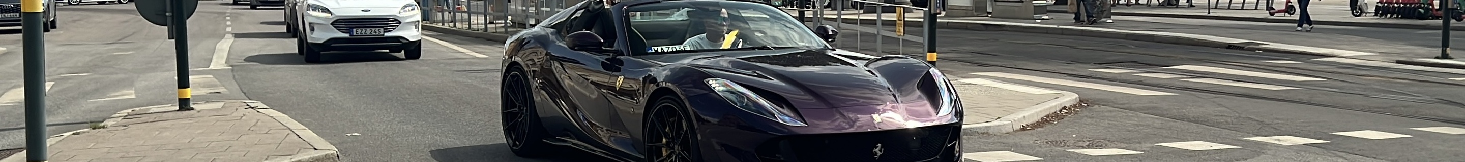 Ferrari 812 GTS