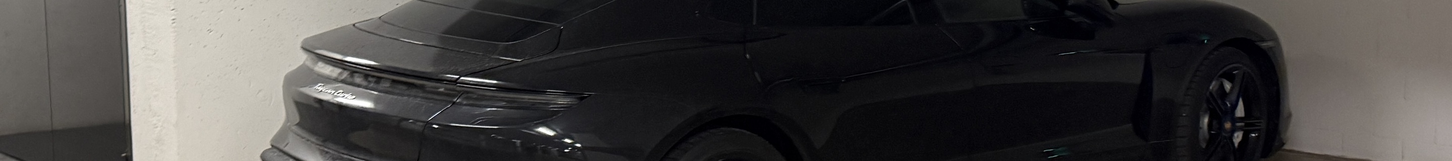 Porsche Taycan Turbo MkI