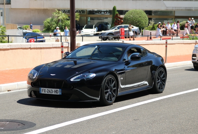 Aston Martin V12 Vantage S