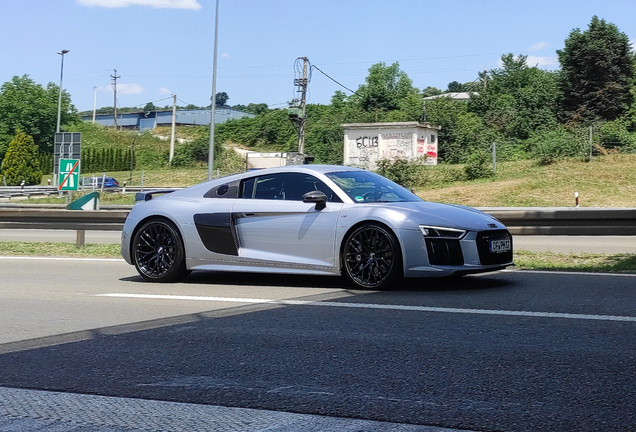Audi R8 V10 Plus 2015
