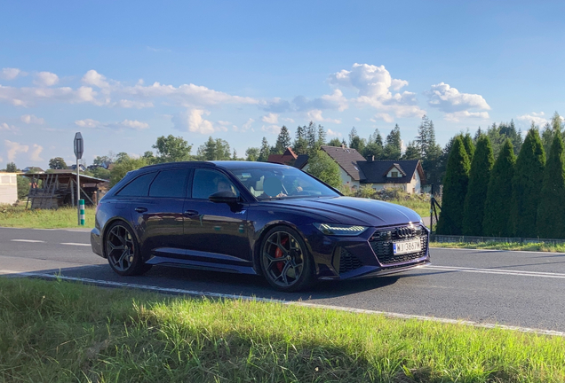 Audi RS6 Avant C8