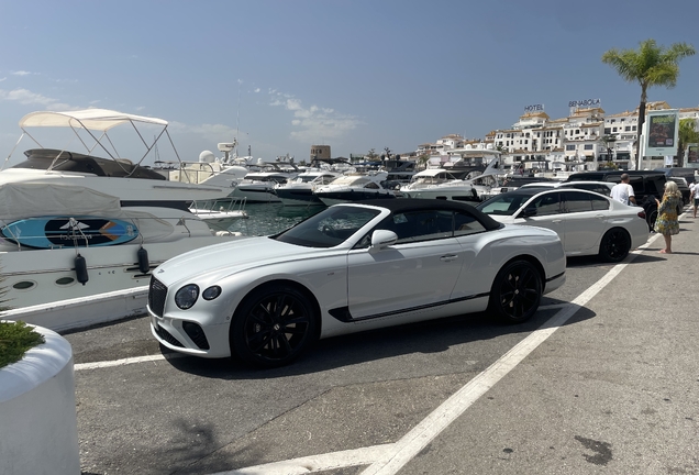Bentley Continental GTC V8 2020