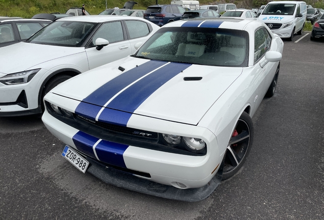 Dodge Challenger SRT-8 392