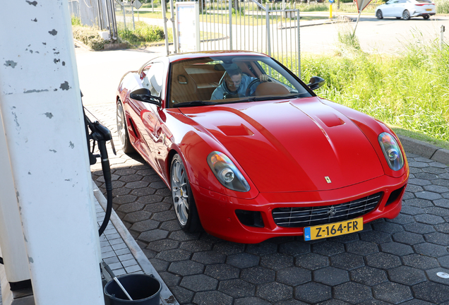 Ferrari 599 GTB Fiorano