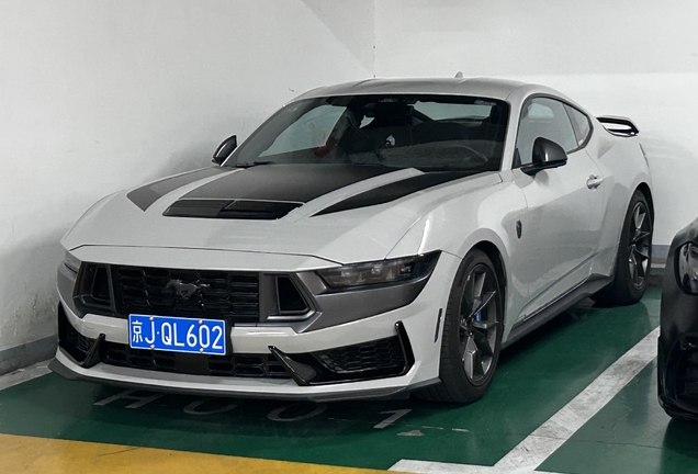 Ford Mustang Dark Horse 2024