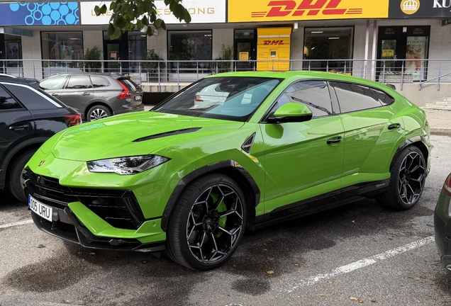Lamborghini Urus Performante