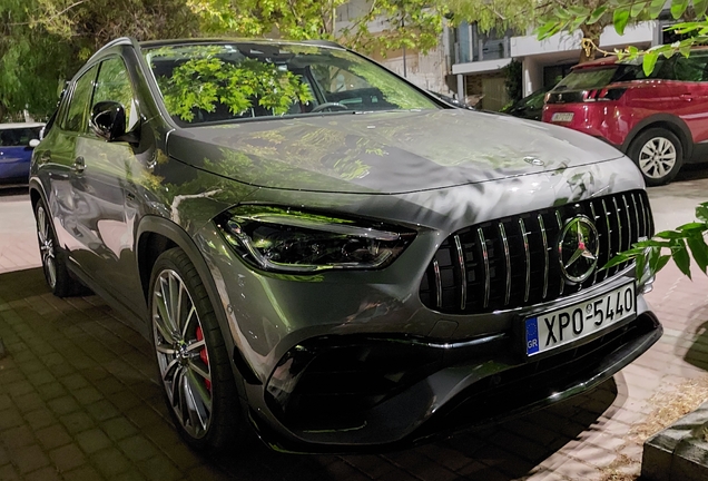 Mercedes-AMG GLA 45 S 4MATIC+ H247