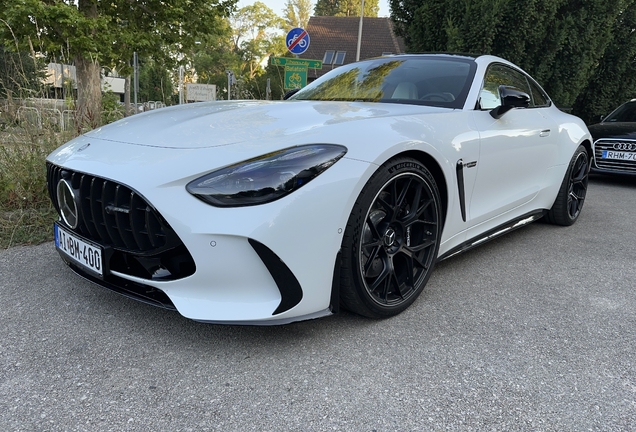 Mercedes-AMG GT 63 C192