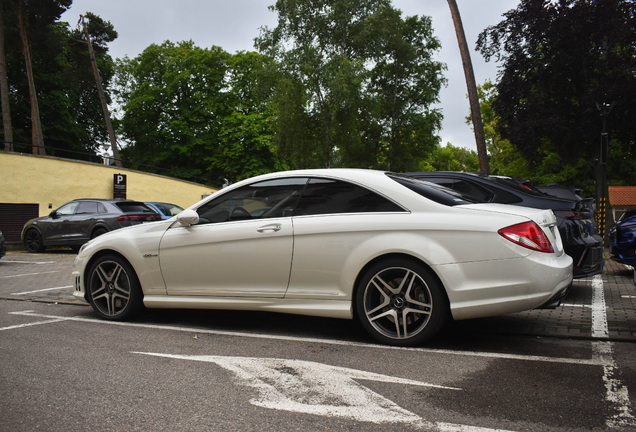 Mercedes-Benz CL 63 AMG C216