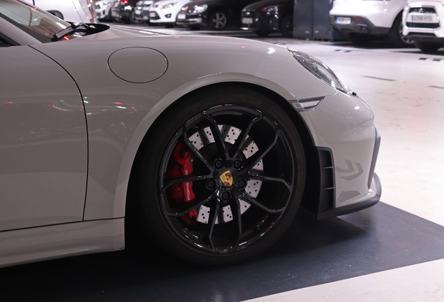 Porsche 718 Spyder