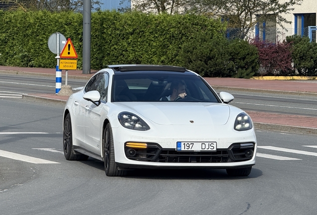 Porsche 971 Panamera GTS MkI