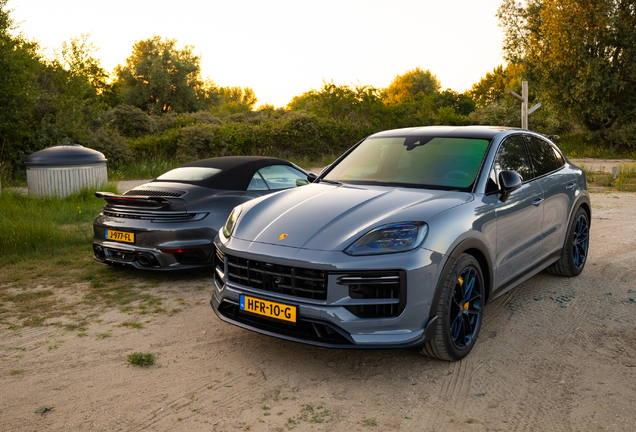 Porsche Cayenne Coupé Turbo E-Hybrid