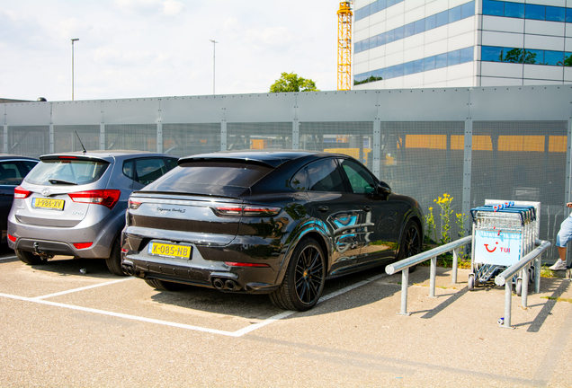 Porsche Cayenne Coupé Turbo S E-Hybrid
